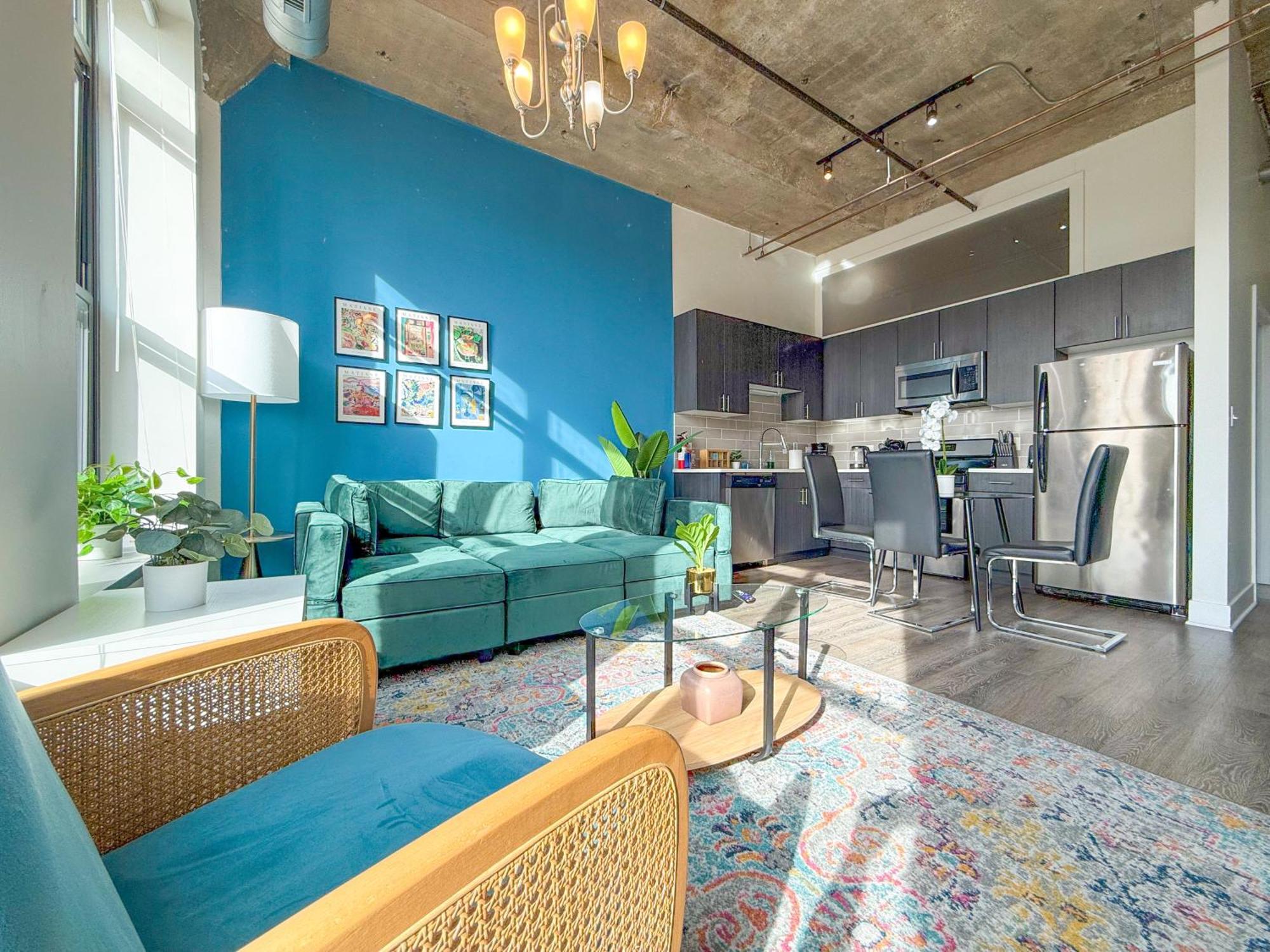 Mccormick Place Beautiful 2Br Apartment With Optional Parking Sleeps Up To 8 Near Soldier Field, Grant Park And Lakefront Trail Чикаго Экстерьер фото